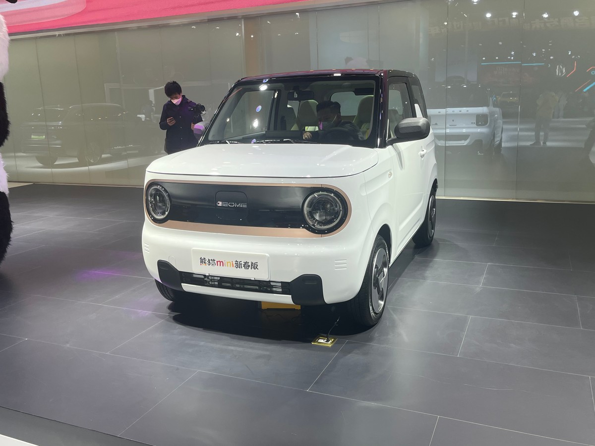 2023款吉利熊貓200km 熊貓mini 小黃鴨限定版 幸運吖價格及圖片-無敵